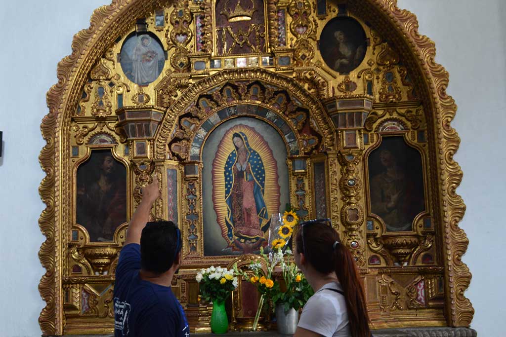 Antigua-Guatemala-catholic-influence