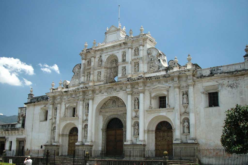 Catedral-de-Santiago-Antigua-Guatemala