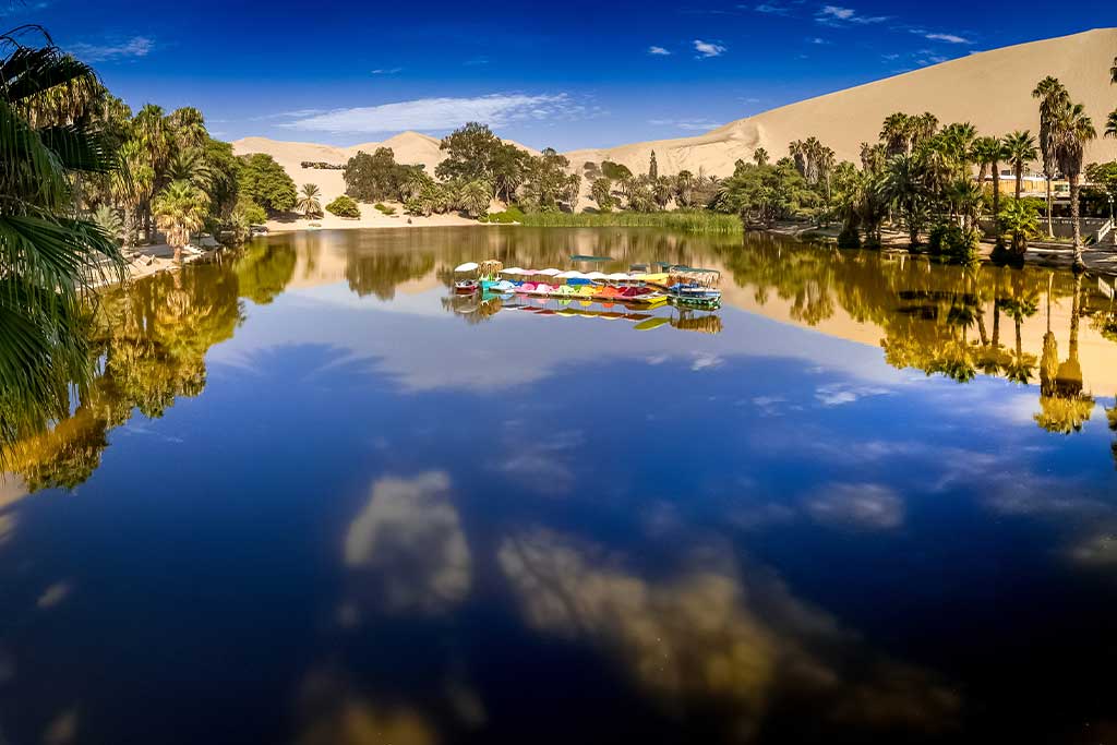 Huacachina-Lagoon Huacachina-Lagoon