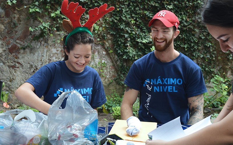 Christmas Volunteer Program in Costa Rica