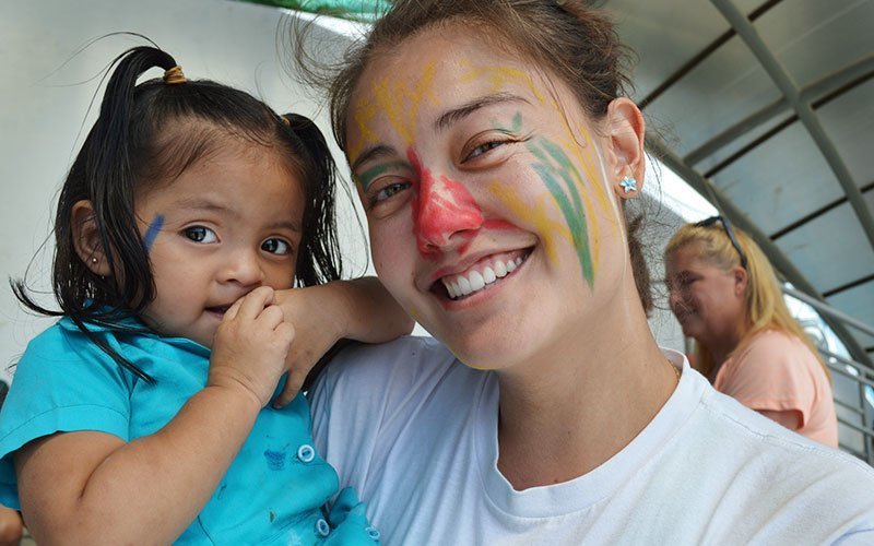 volunteer-abroad-working-kids-program-CR Volunteer Service Philisophy